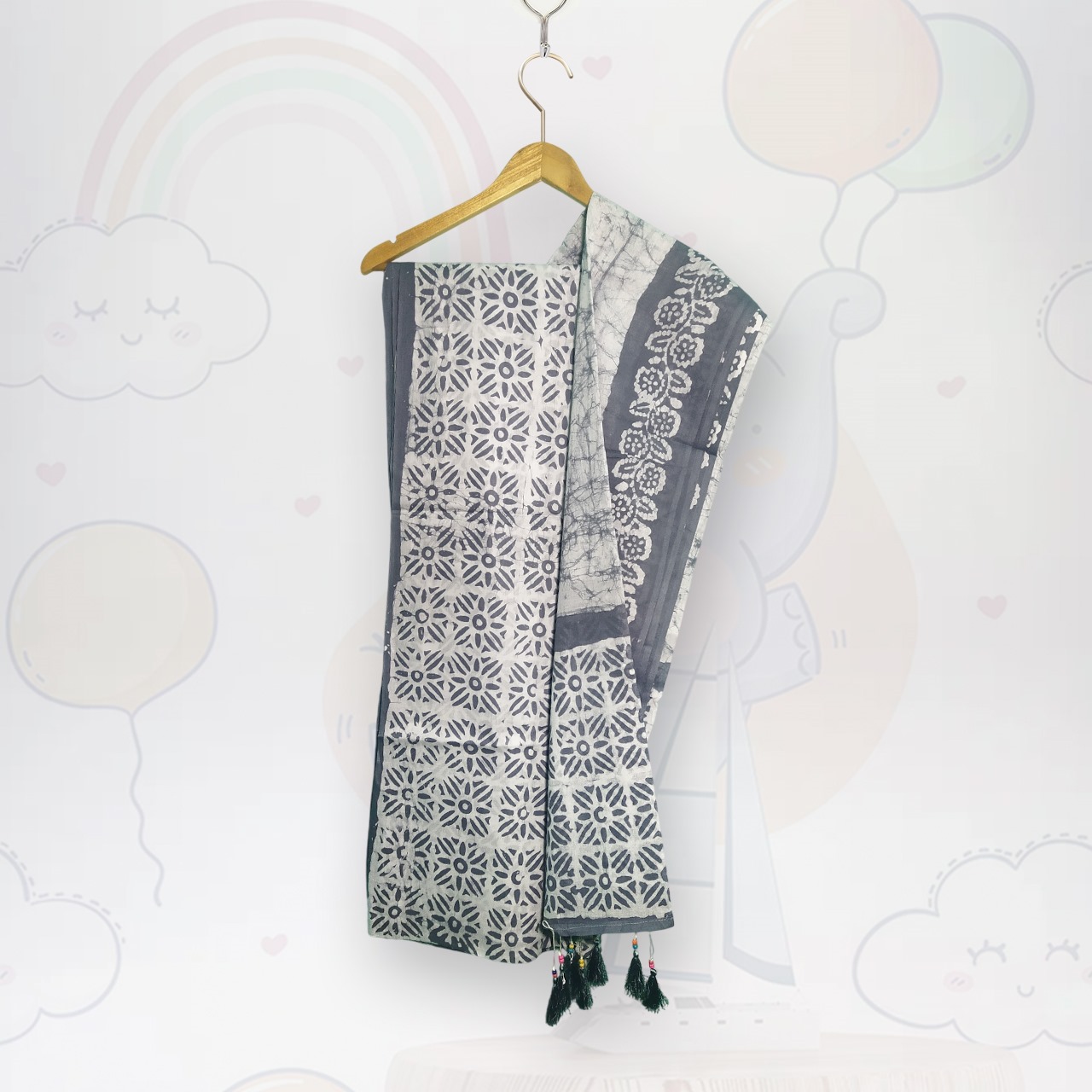 দামী অরগেন্টী বাটিক থ্রি পিস Code-580